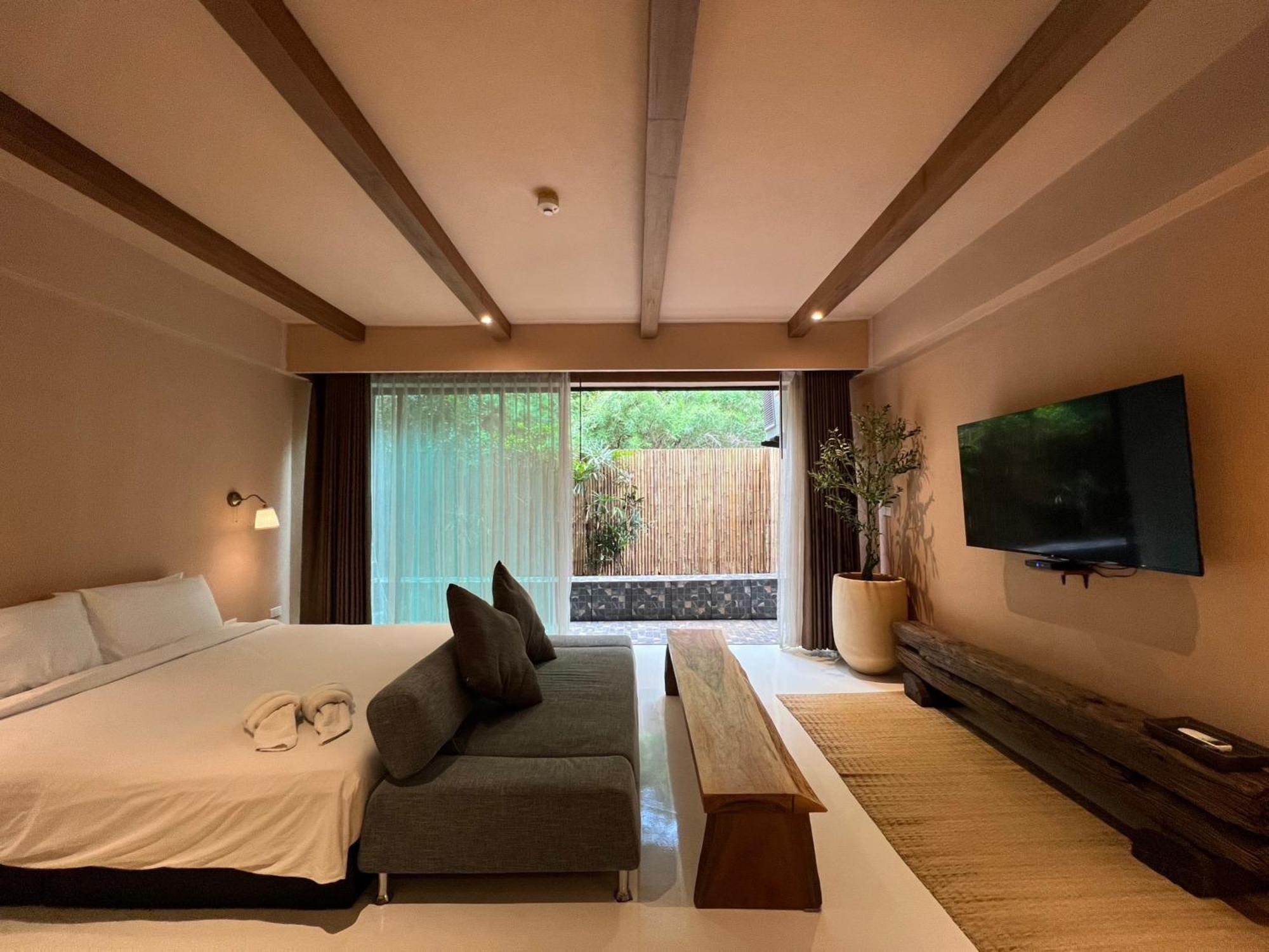 Inlaya Ratchaburi Hotel Екстериор снимка