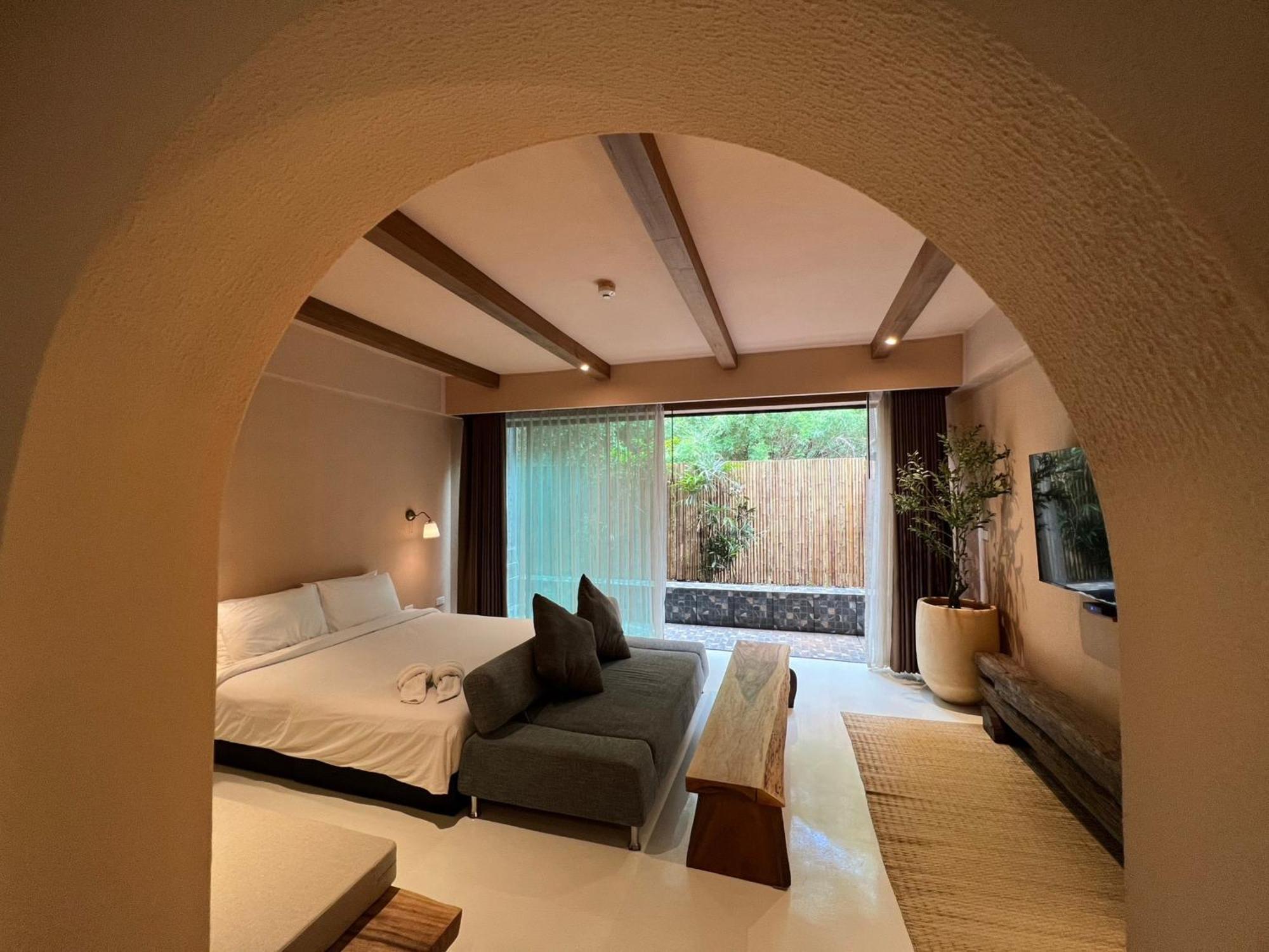 Inlaya Ratchaburi Hotel Екстериор снимка