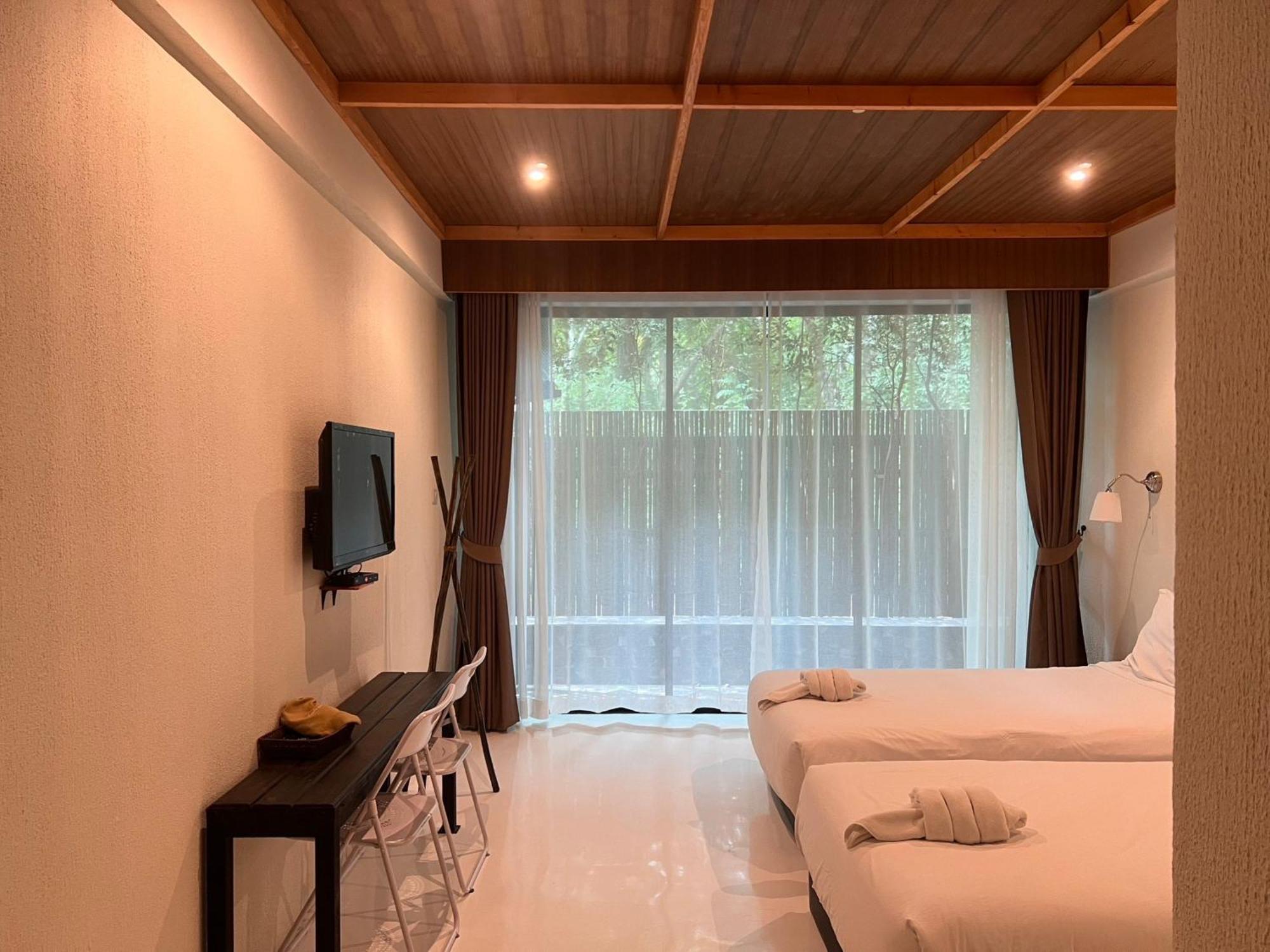 Inlaya Ratchaburi Hotel Екстериор снимка