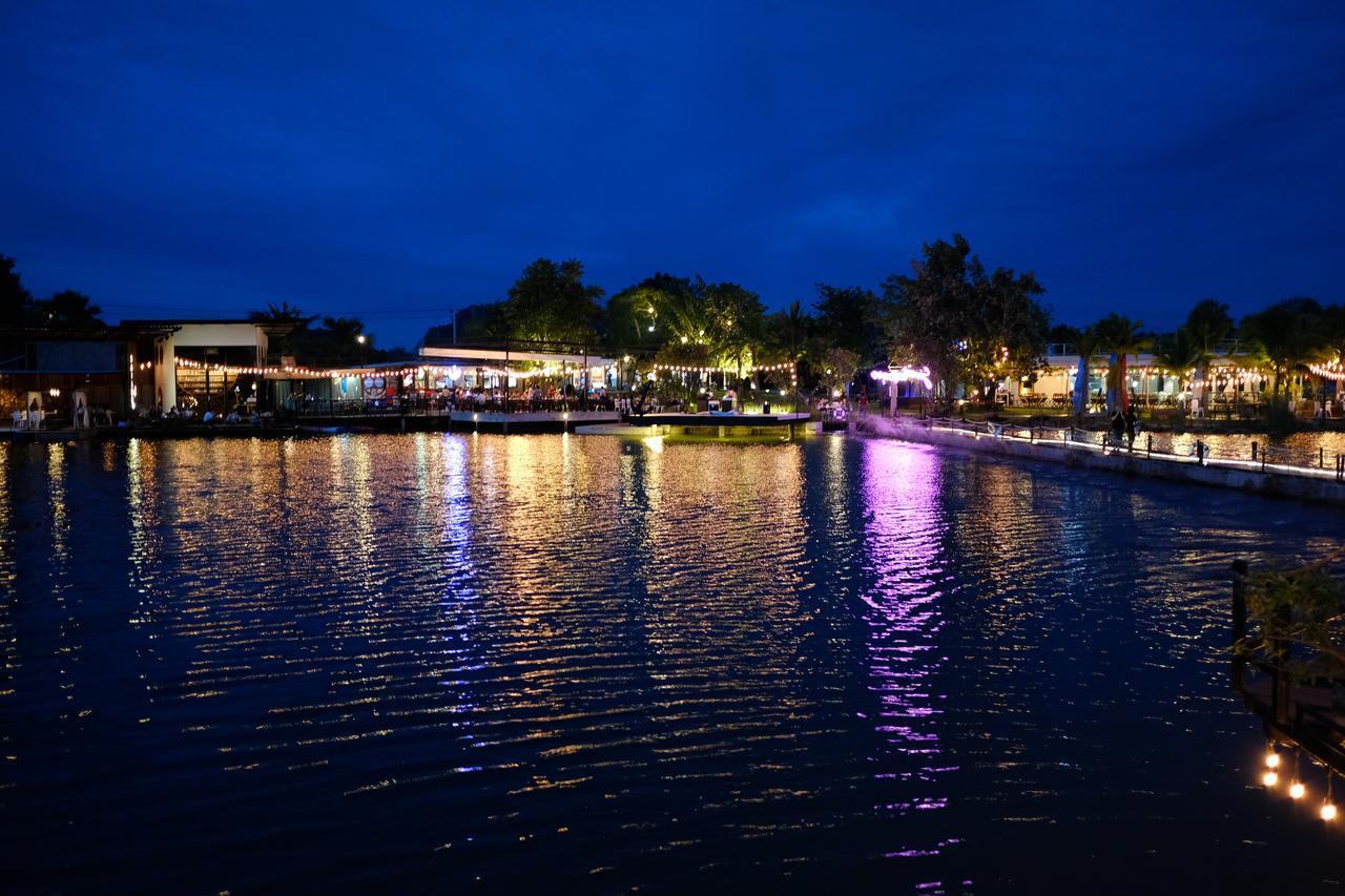 Inlaya Ratchaburi Hotel Екстериор снимка